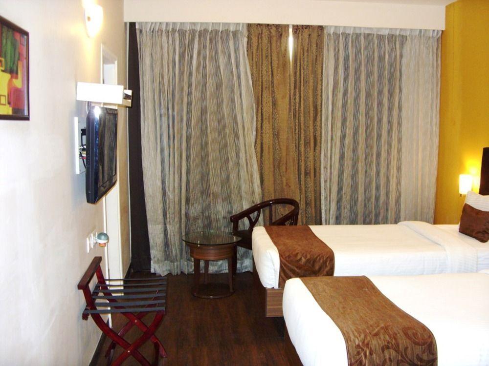 Mango Hotels, Samed Agra Agra  Esterno foto